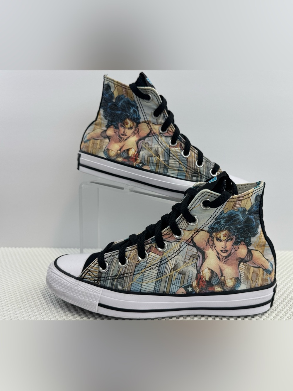 Converse CTAS DC Comic Wonder Woman High Top Sneakers, US Size Men 5, Women 7